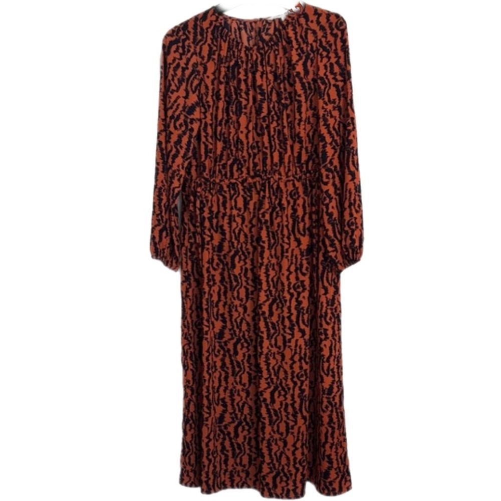 Elizabeth and James Long Sleeve Drawstring Dress